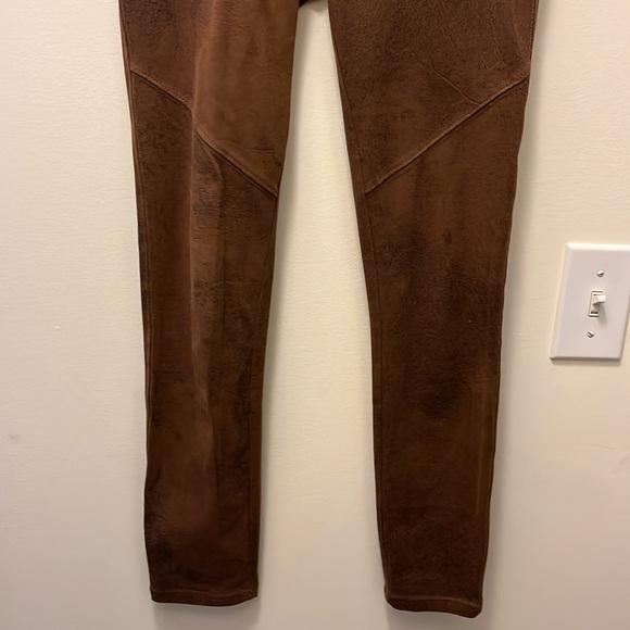 Free people Brown Faux suede Leggings size 24 - Picture 5 of 9